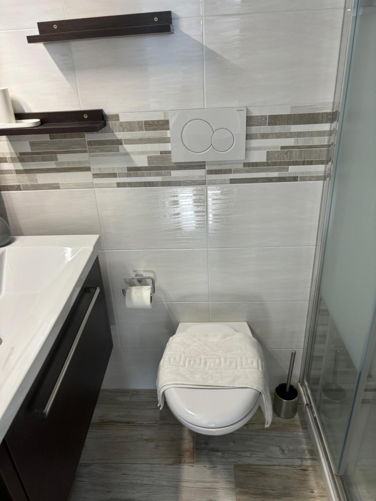 Ferienwohnung L'Arco Di Porta Lecce Brindisi Exterior foto