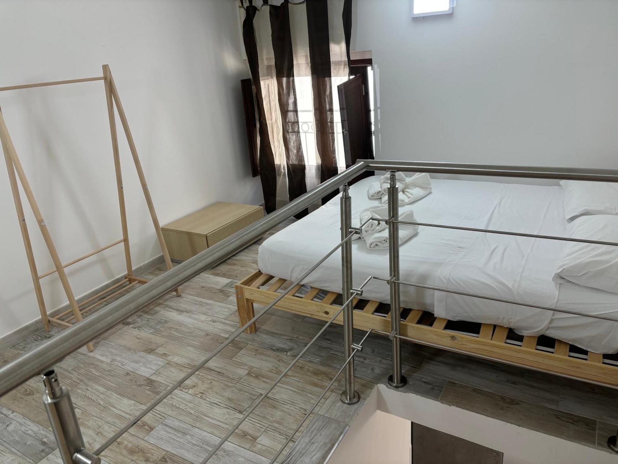 Ferienwohnung L'Arco Di Porta Lecce Brindisi Exterior foto